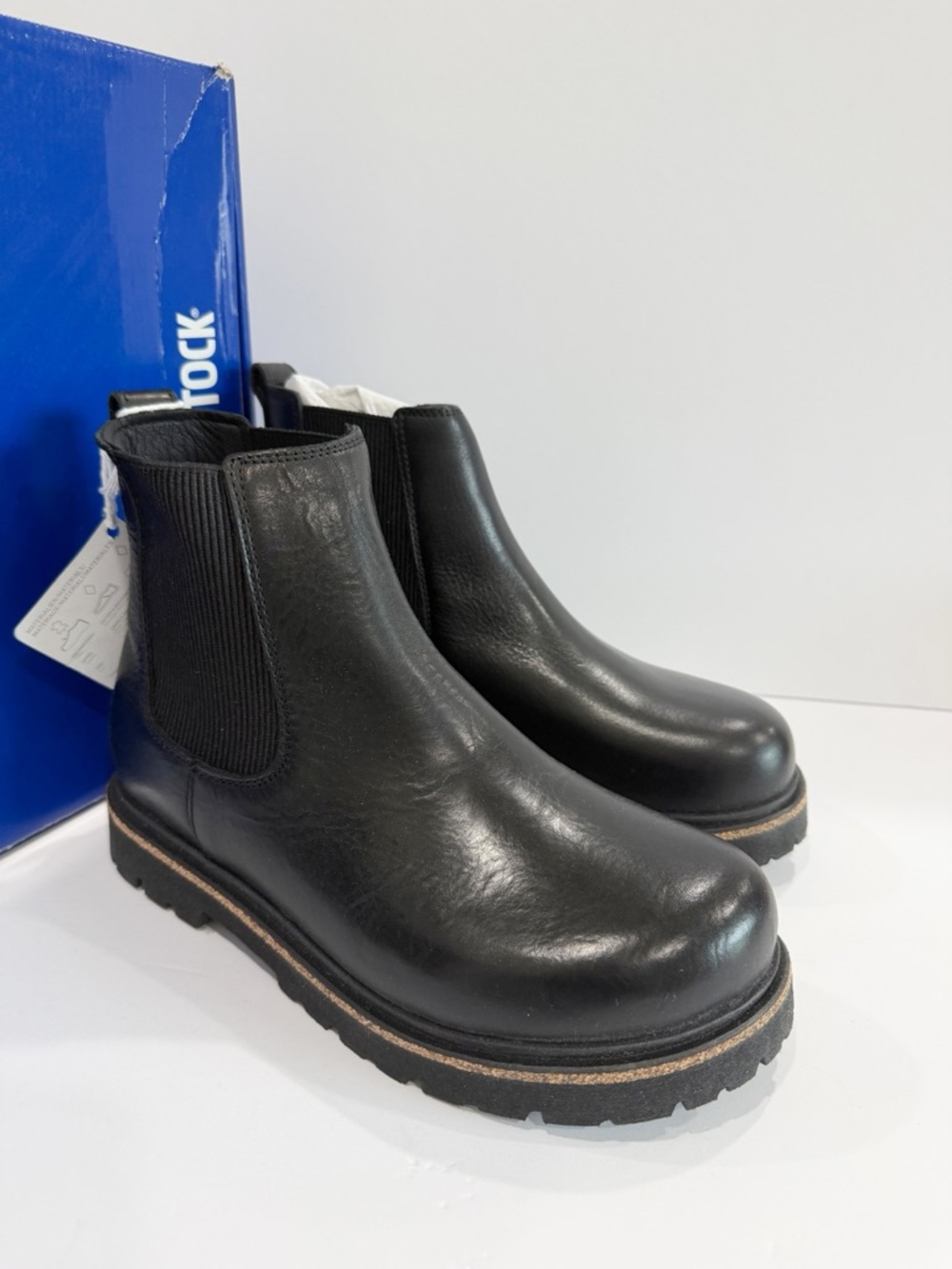 Birkenstock Unisex  Highwood Pull On Chelsea Ankle Boots